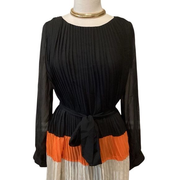 Romeo & Juliet Couture Colorblock Pleated Dress size small - Picture 5 of 9